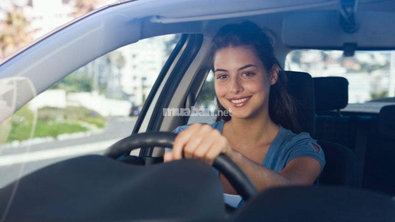 Kinh nghiệm lái xe ngày Tết an toàn