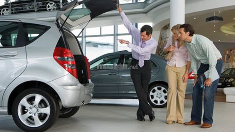 Cần thương lượng giá, nắm rõ kinh nghiệm mua ô tô cũ dịp cuối năm để có đầy đủ thông tin