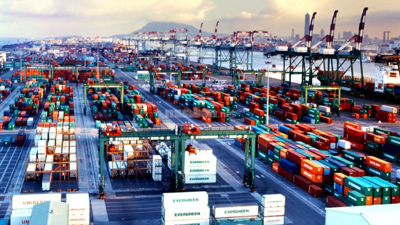 Đến năm 2030, Việt Nam cần hơn 200.000 nhân sự logistics chất lượng cao.