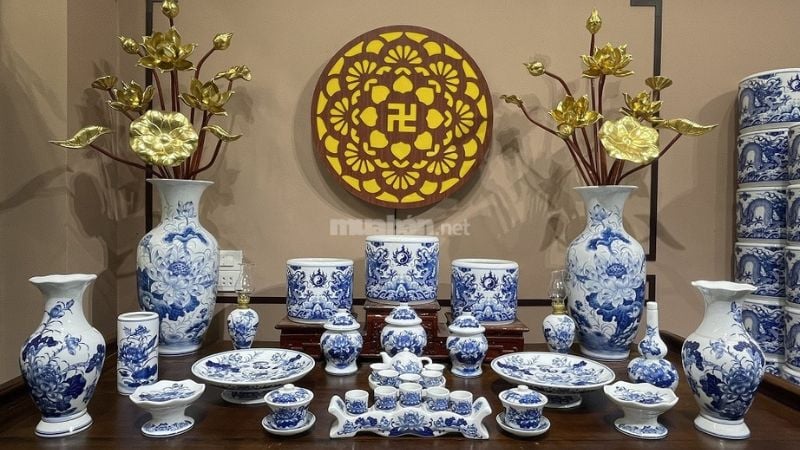 Đồ thờ cúng là một mặt hàng được mua sắm nhiều trong dịp Tết (Nguồn: gomtruongan)