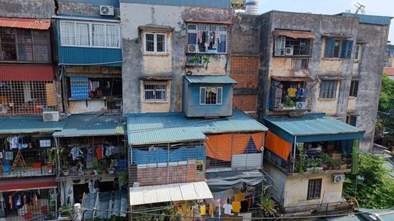 Nên mua nhà tập thể cũ hay chung cư? Kinh nghiệm cần biết nhà tập thể cũ thường không phải là lựa chọn tối ưu