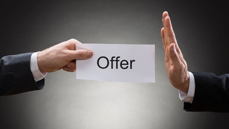 Mơ thấy bị từ chối trong khi đi xin việc là dấu hiệu của sự thiếu tự tin