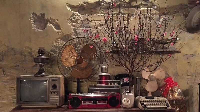 10 mẹo mua sắm Tết tiết kiệm mà vẫn sung túc Các món đồ cũ trong nhà có thể trở thành tiểu cảnh trang trí Tết (Nguồn: CafeF)