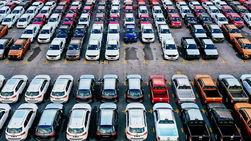 Thị trường ô tô Việt 2025 dự kiến có sự cạnh tranh cao