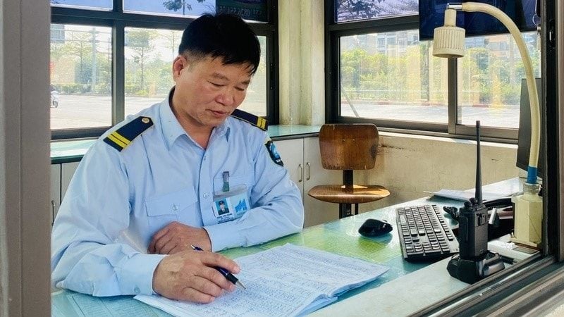 Nhân viên bảo vệ dịp Tết (Nguồn: Báo Đà Nẵng)