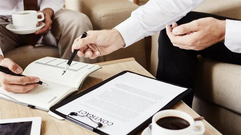 Kiểm tra pháp lý, chủ sở hữu trước khi ký kết thuê mặt bằng (Nguồn: Italand)