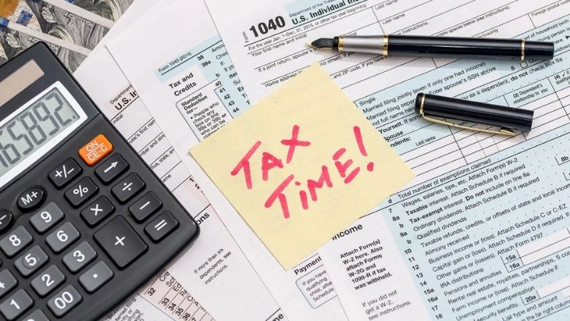 Phải làm gì khi bị truy thu thuế bán hàng online? Cách xử lý Người bán cần đối chiếu doanh thu thực tế và tính chính xác số thuế còn thiếu khi bị truy thu
