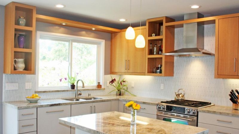 Nhà hướng Đông Nam hợp tuổi nào? Các vấn đề phong thuỷ liên quan Nhà hướng Đông Nam thì bạn nên đặt bếp hướng Tây nhìn về hướng Đông (Nguồn: Tạp chí Gia đình & Xã hội)