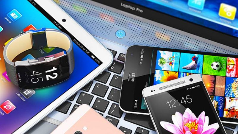Con trai nên bán hàng online gì để thành công? Thiết bị điện tử