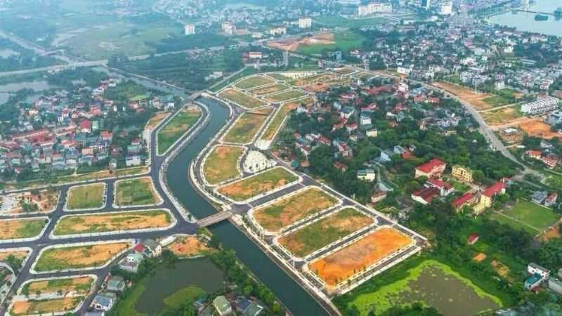 Khu đô thị Việt Trì: Vị trí, tiện ích, tiềm năng dự án Hệ thống đường nội bộ trong khu đô thị được xây dựng theo hình bàn cờ (Nguồn: Báo Lao Động)