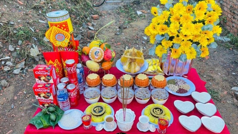 Ngày tốt động thổ tháng 8 năm 2026 chuẩn phong thủy Mâm cúng động thổ