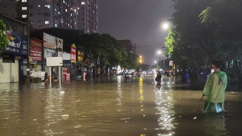 Kinh nghiệm thuê phòng trọ Quận 9 giá rẻ, hạn chế rủi ro Kiểm tra tình trạng ngập nước, an ninh trước khi quyết định đặt cọc