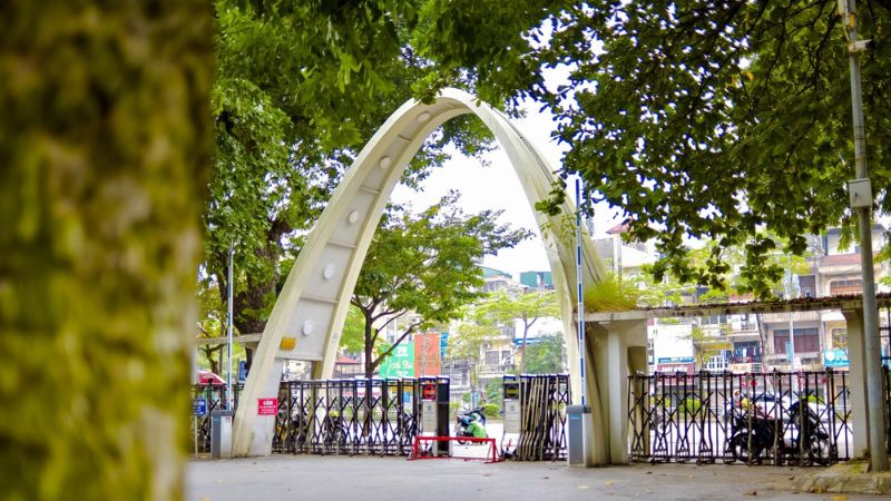Top 6 kinh nghiệm thuê phòng trọ giá rẻ ở Hà Nội cho sinh viên Các khu vực quanh những trường đại học lớn tại Hà Nội thường tập trung nhiều phòng trọ và dịch vụ phục vụ sinh viên